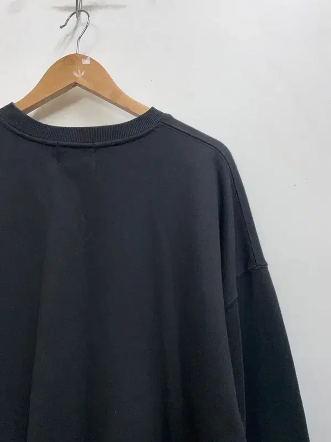 XL 슬로우애시드 블러리 로고 스웨트셔츠 맨투맨 블랙 상품이미지9