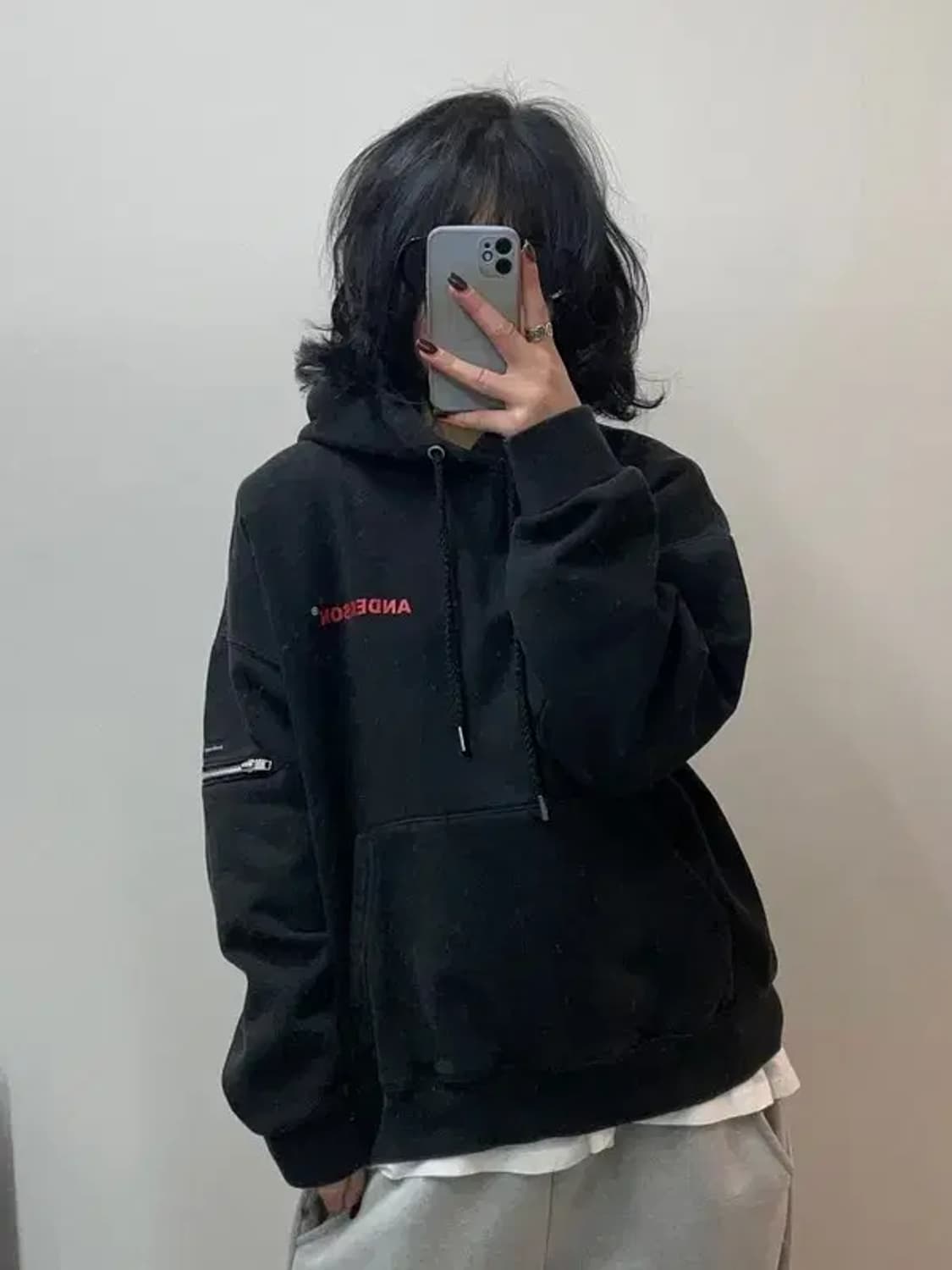 앤더슨벨 캐주얼 오버핏 지퍼 디테일 기모 후드티 상품이미지1