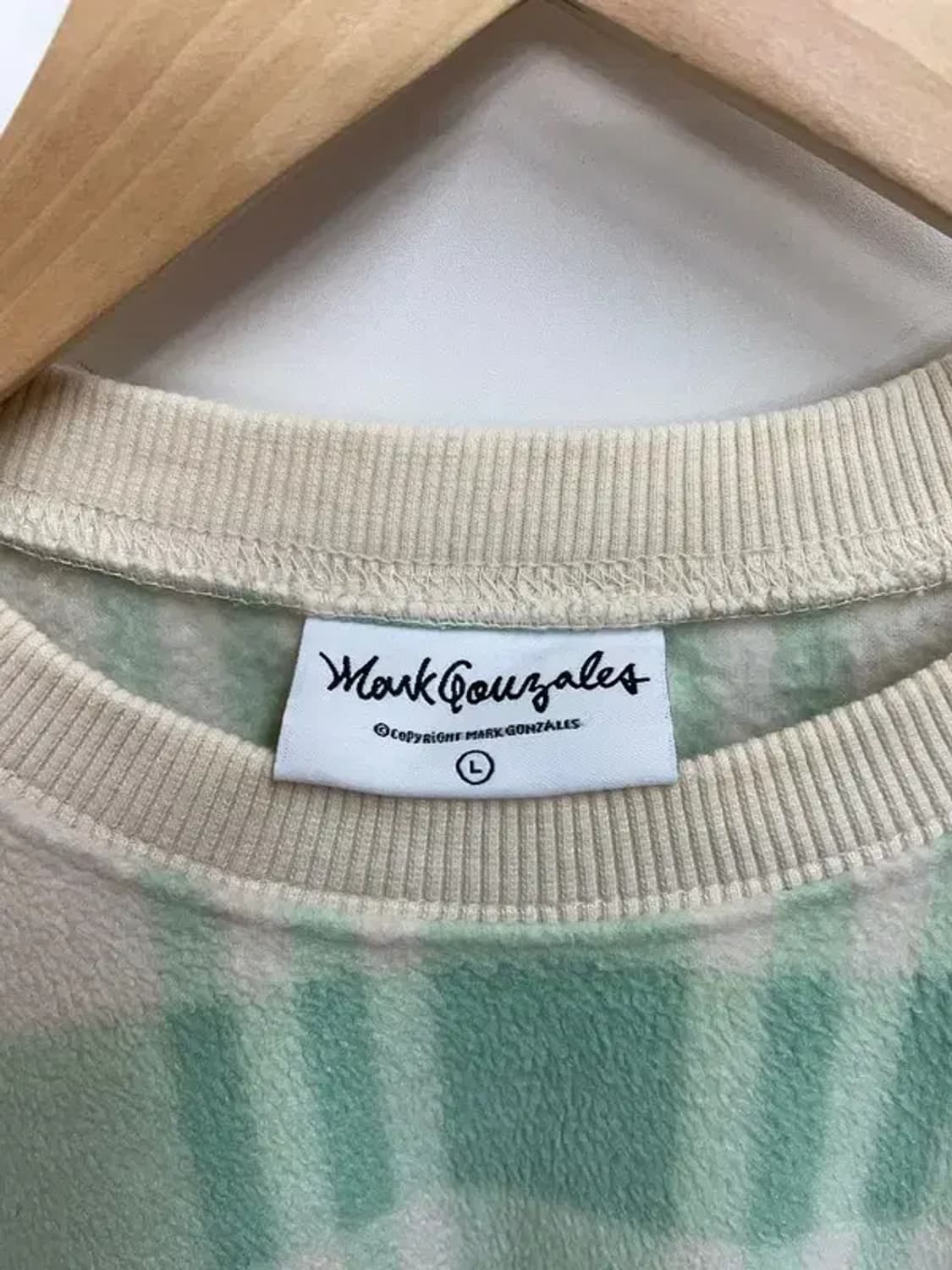 마크곤잘레스 오버핏 로고 플리스 맨투맨 티셔츠 상품이미지5