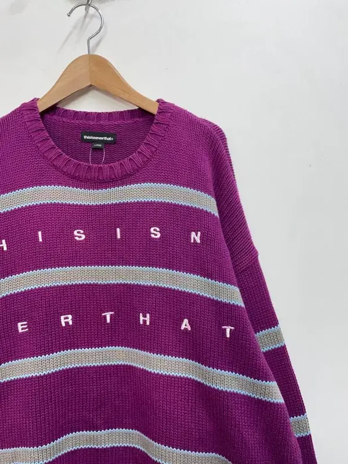 라지 디스이즈 네버댓 스트라이프 오버핏 퍼플 니트 상품이미지4