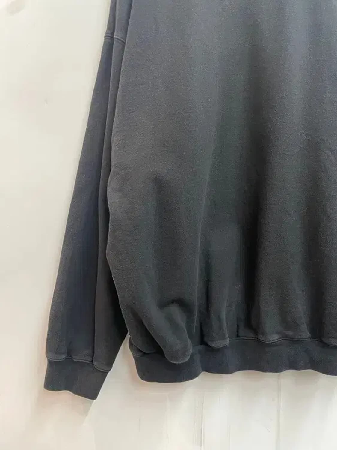 라지 lmc 오버핏 로고 맨투맨티셔츠 블랙 상품이미지8