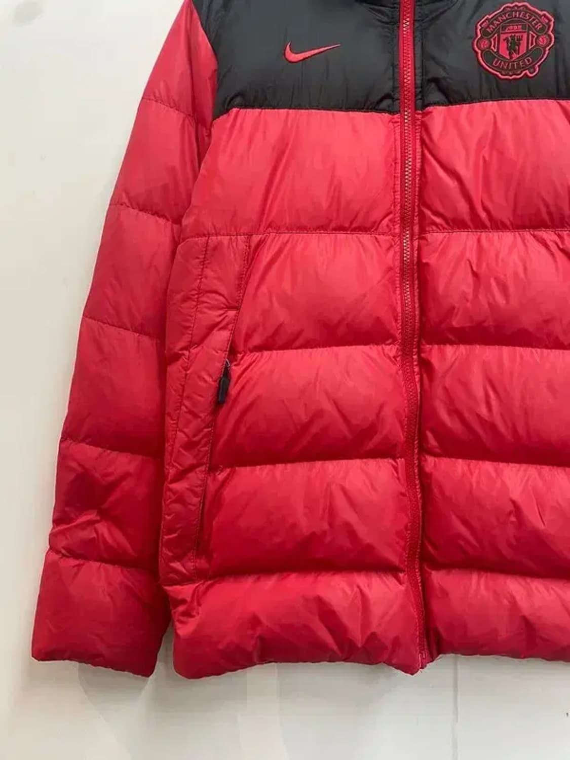 xs 나이키 올드스쿨 맨유 축구 패딩 다운점퍼 여자 상품이미지5