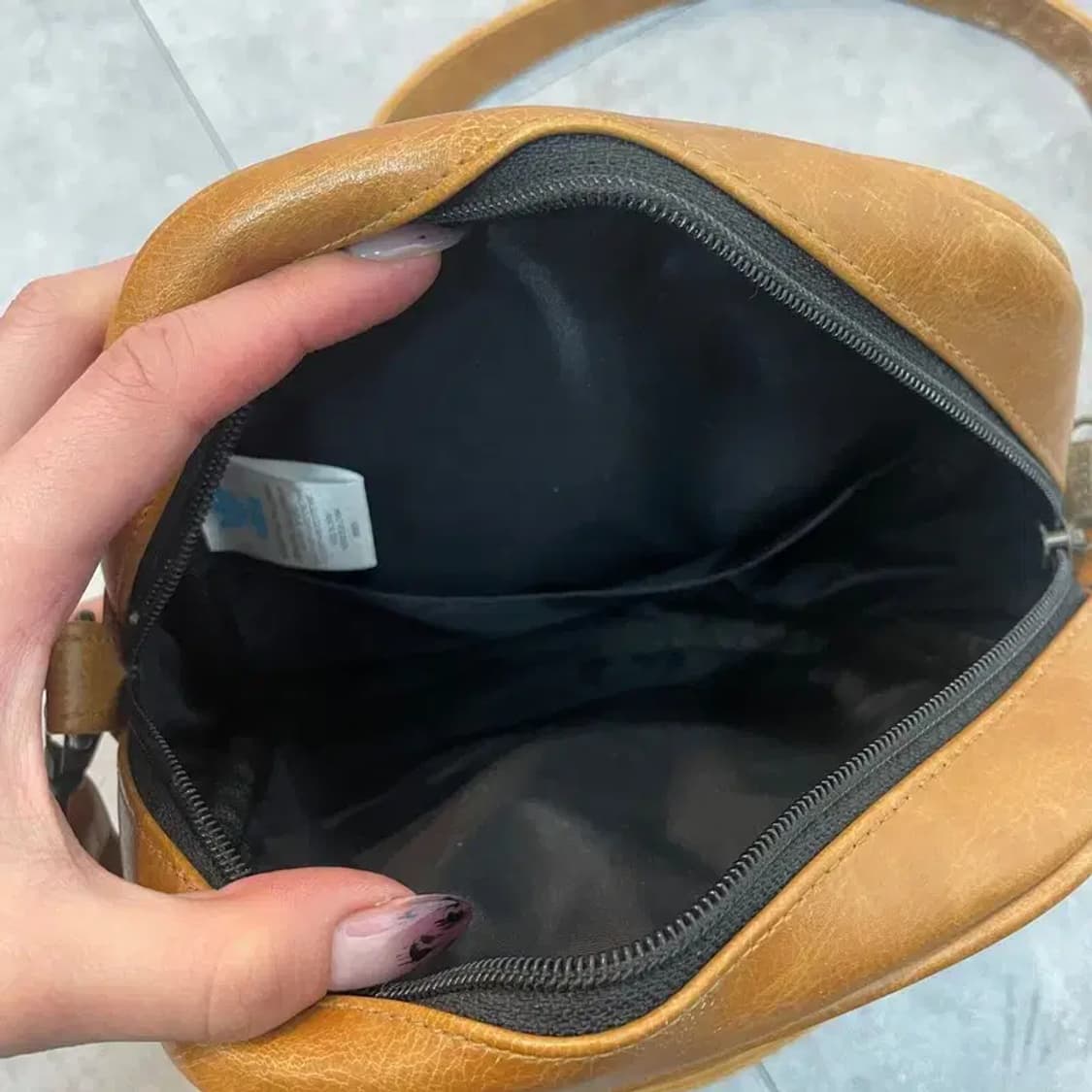 os 90s 아디다스 오리지널스 카멜브라운 트레포일 미니크로스백 상품이미지4