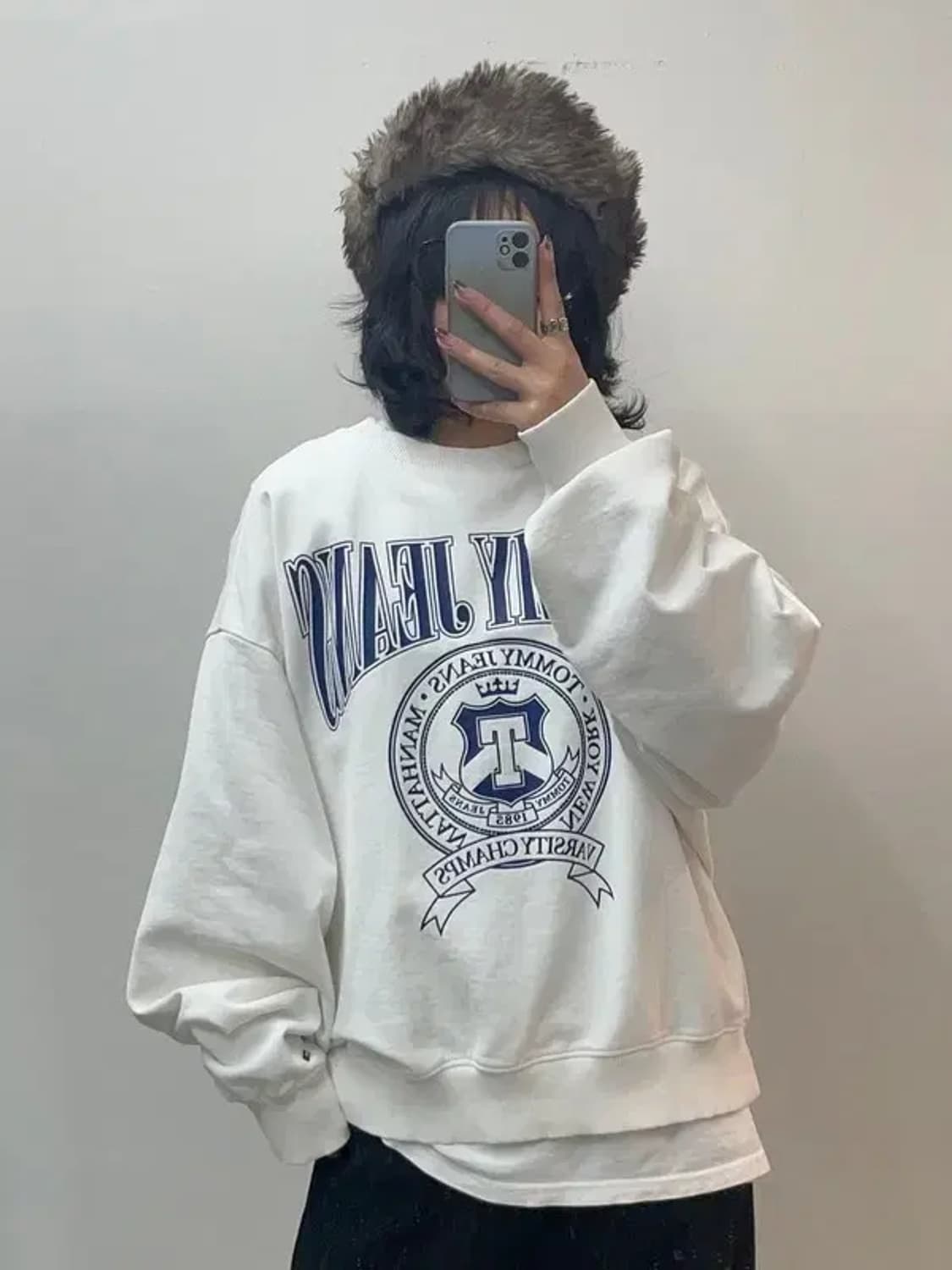 xl 타미 진스 컴포트 바시티 크루넥 티셔츠 상품이미지1