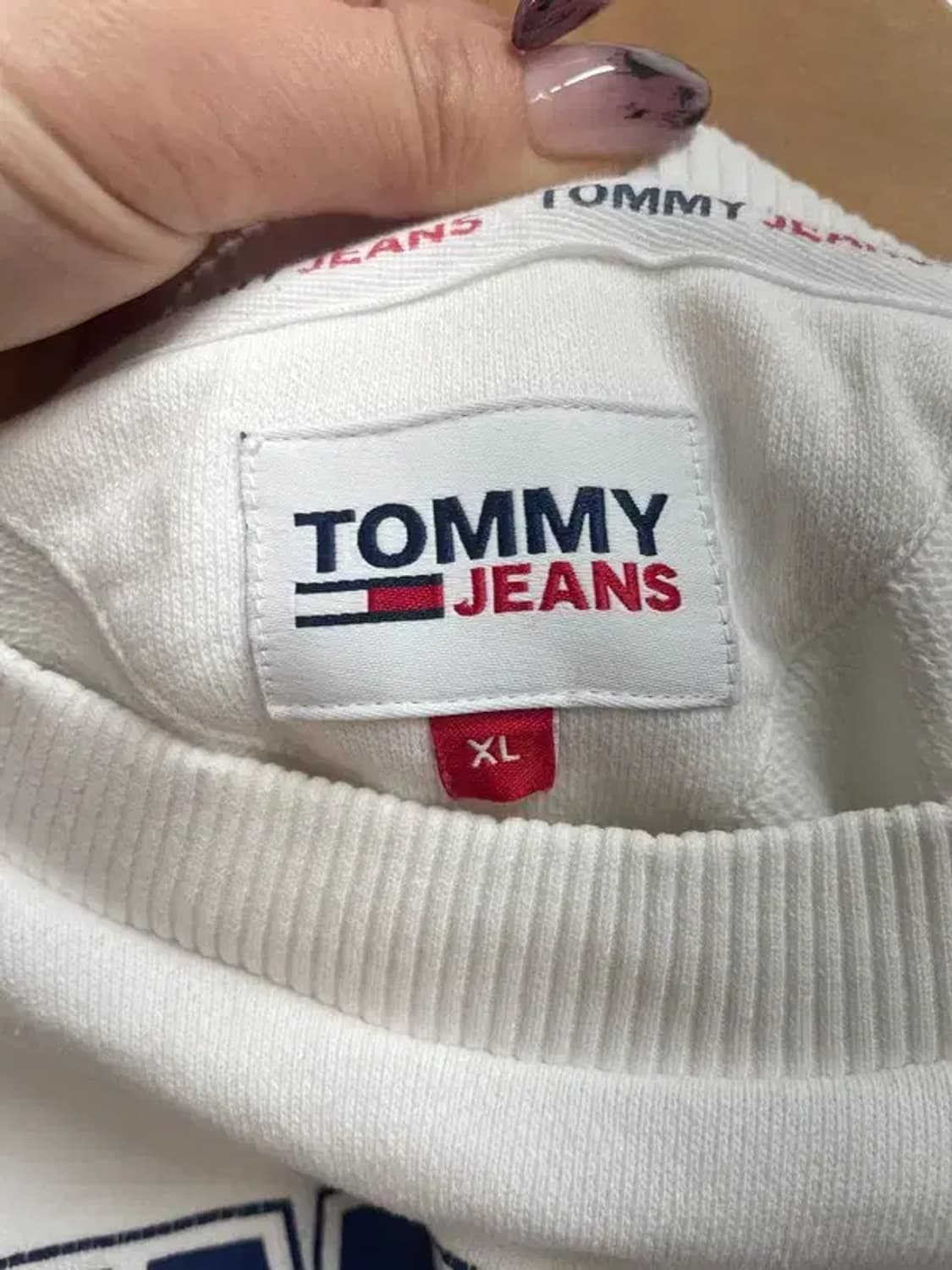 xl 타미 진스 컴포트 바시티 크루넥 티셔츠 상품이미지8