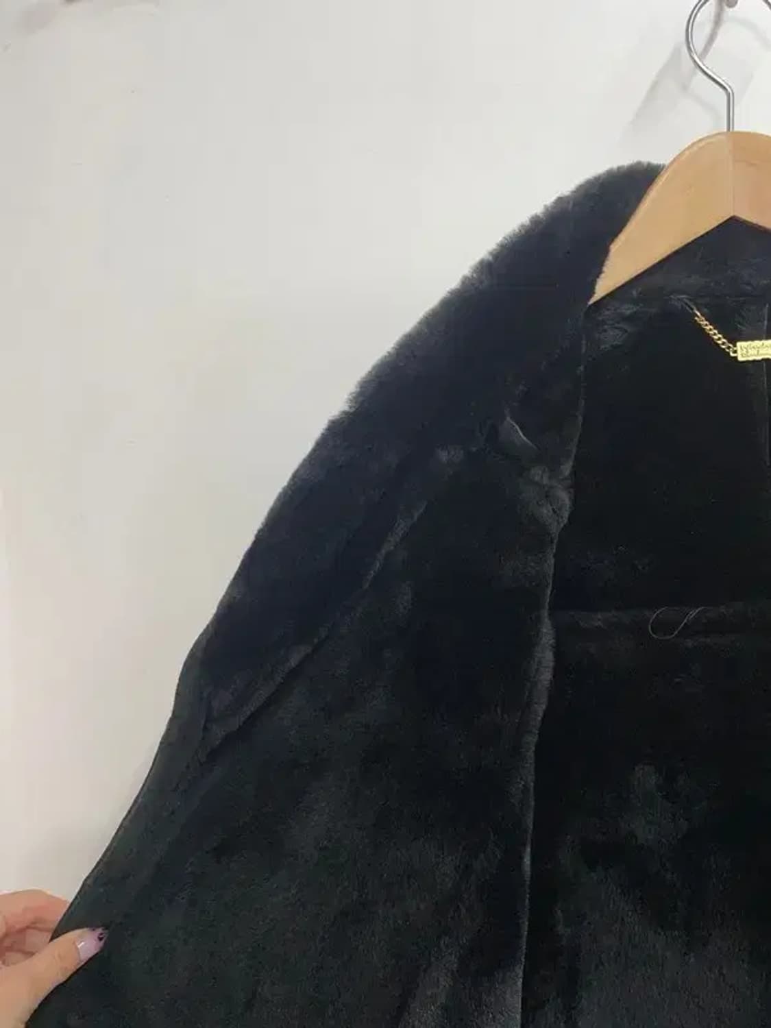 105 00s 윈디클럽 블랙 스웨이드 무스탕 자켓 상품이미지7