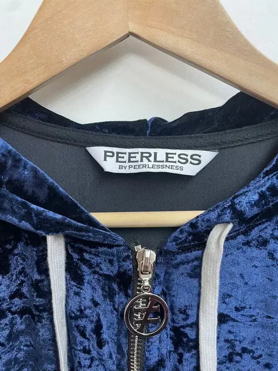 피어리스니스슈가레이 후디 집업 네이비 벨벳 상품이미지5