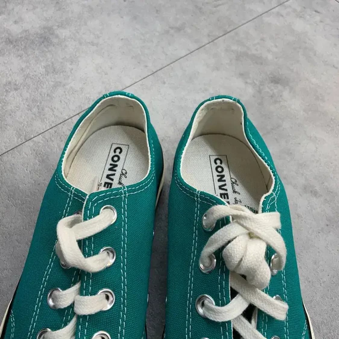 250 컨버스 척 70 로우 맬러카이트 스니커즈 상품이미지7