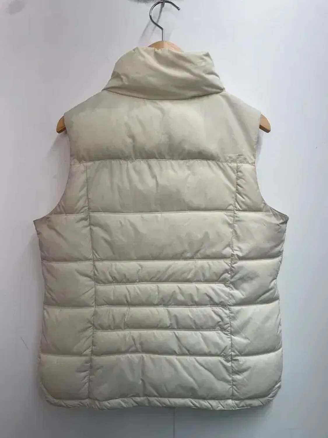 90 살로몬 크림 패딩조끼 다운 상품이미지10