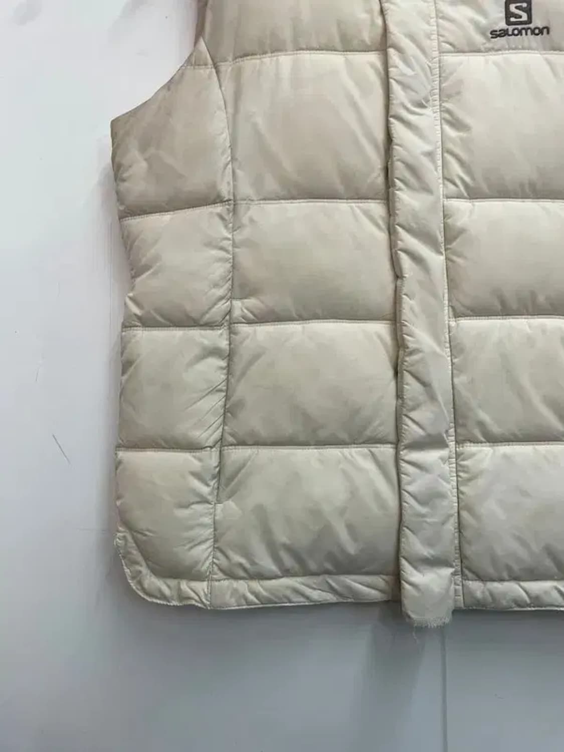 90 살로몬 크림 패딩조끼 다운 상품이미지3