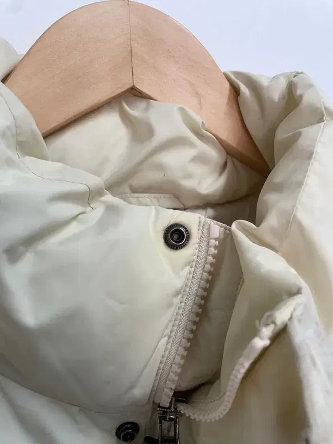 90 살로몬 크림 패딩조끼 다운 상품이미지6