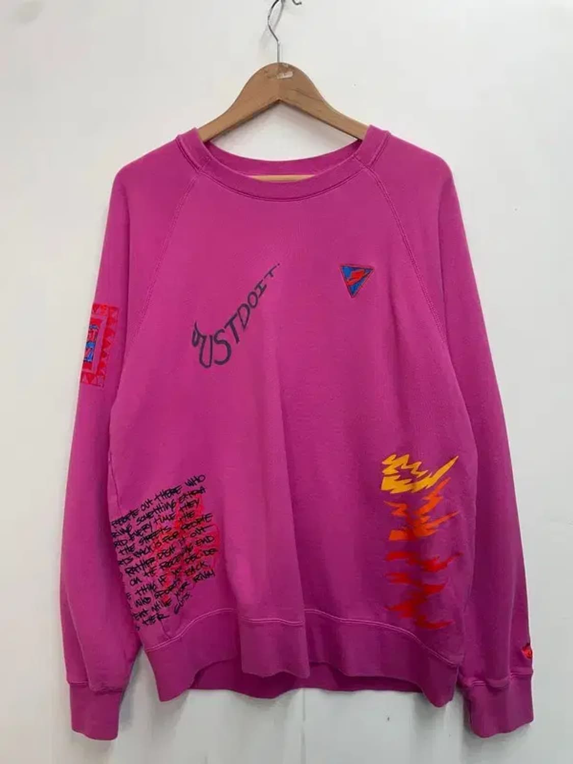 나이키 nsw 오버핏 스웻셔츠 핑크 상품이미지2