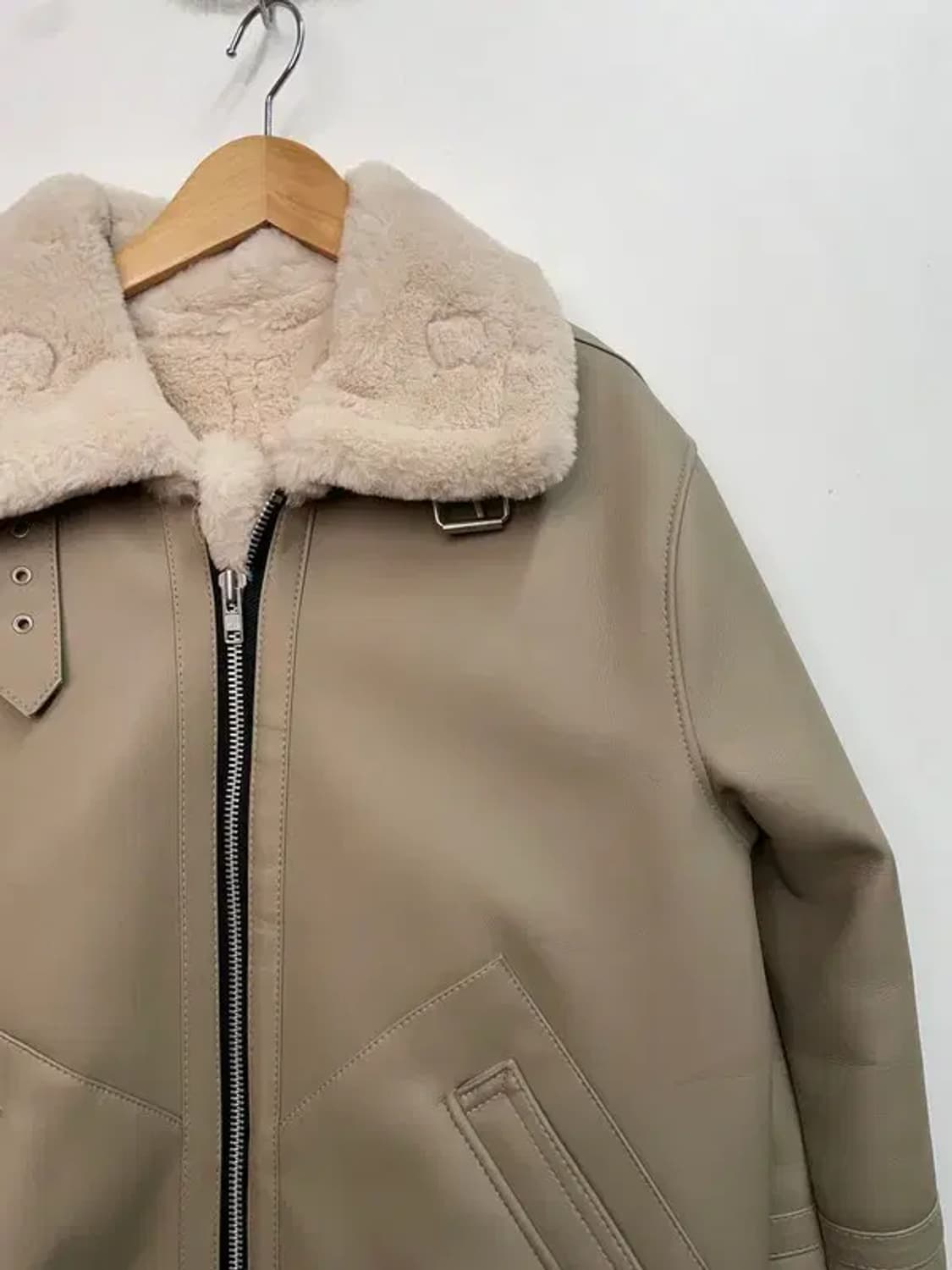 미디움 도프제이슨 솔리드 무톤 자켓 로우베이지 상품이미지7