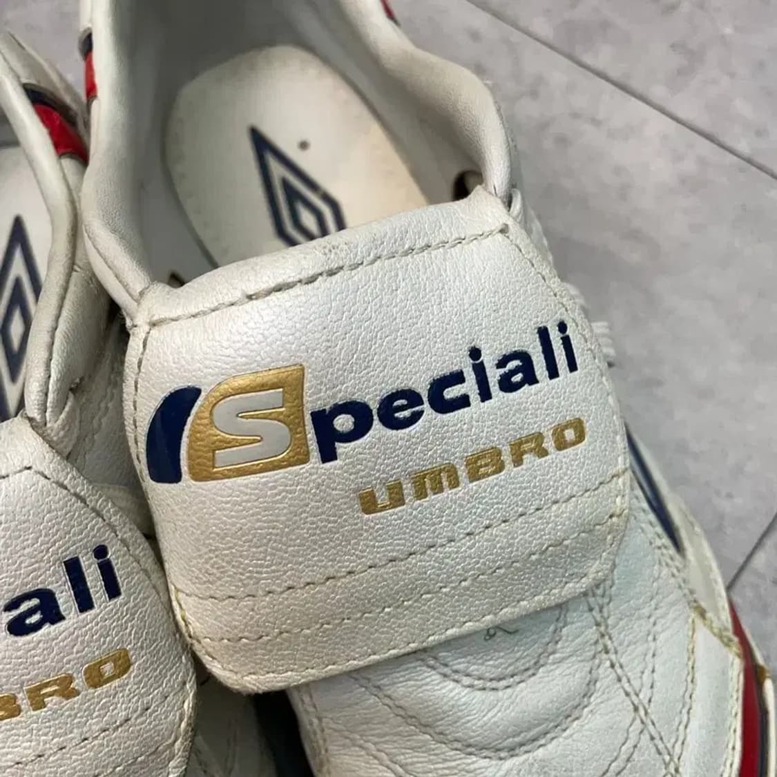엄브로 스페셜리 풋볼 부츠 올드 축구화 상품이미지6