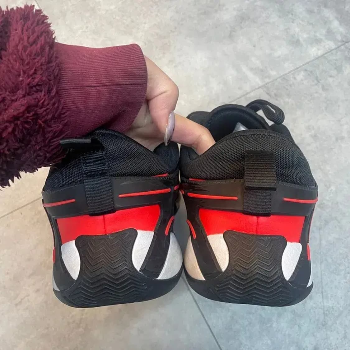 265 나이키 조던 에어 시리즈 Pf 블러드라인 농구화 상품이미지2