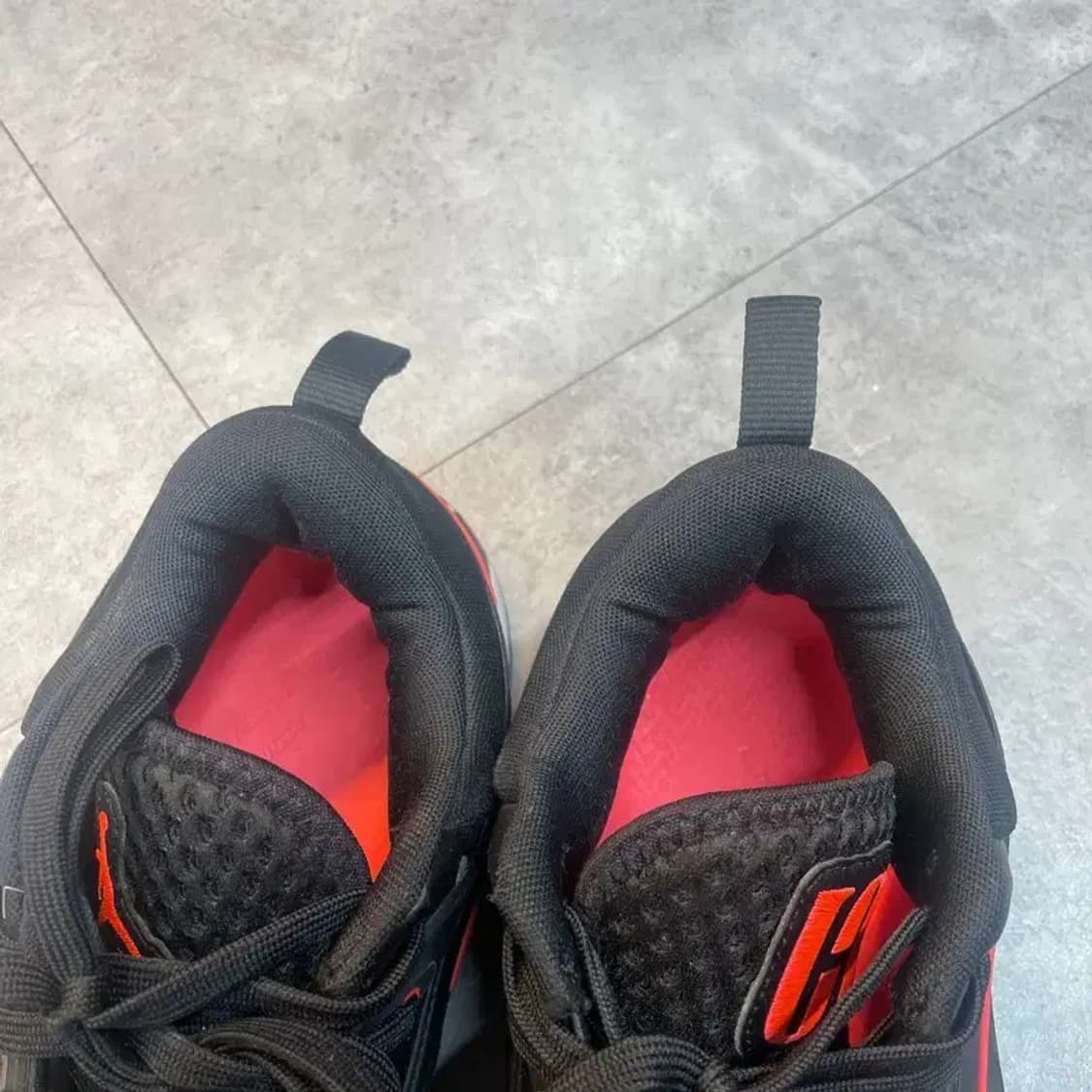 265 나이키 조던 에어 시리즈 Pf 블러드라인 농구화 상품이미지8