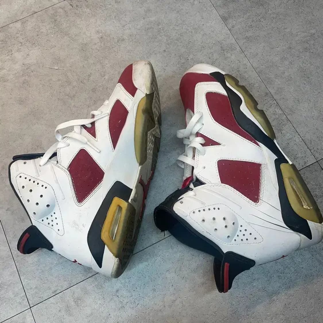 275 나이키 조던6 카마인 하이탑 스니커즈 상품이미지5