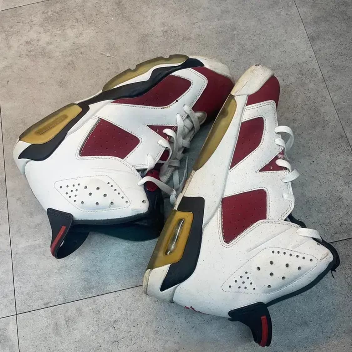 275 나이키 조던6 카마인 하이탑 스니커즈 상품이미지6