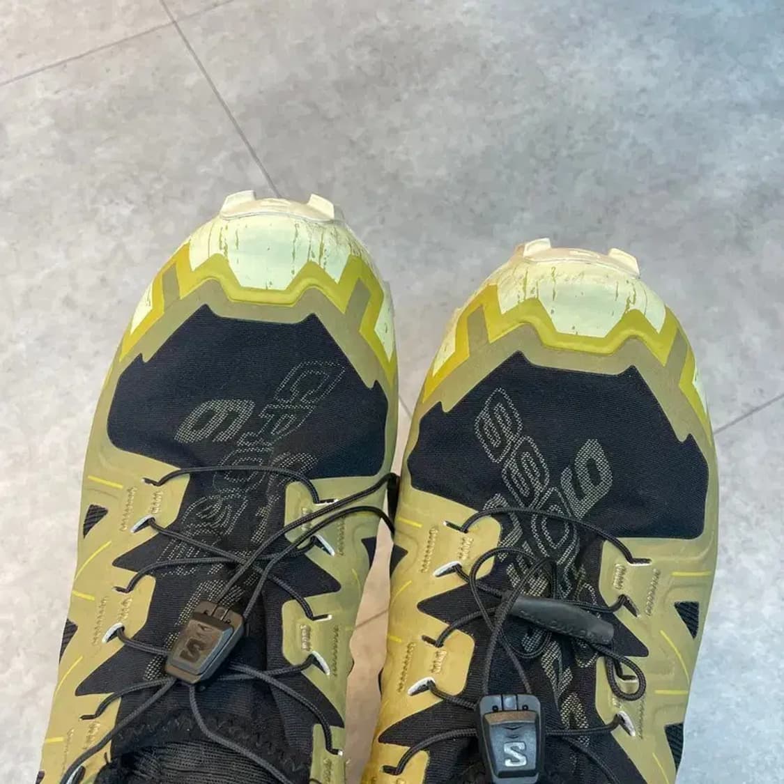 265 살로몬 스피드크로스 6 러닝화 블랙 고프코어룩 상품이미지4