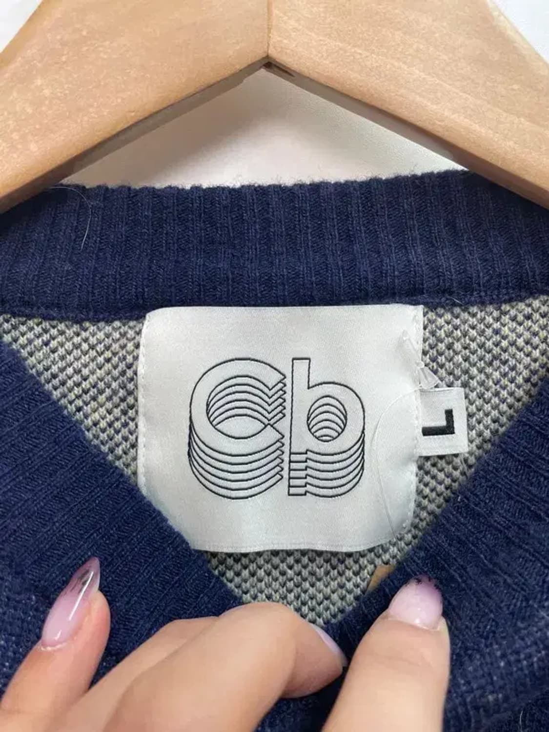 라지 곤니치와 봉주르 덕 오버핏 네이비 니트 상품이미지5