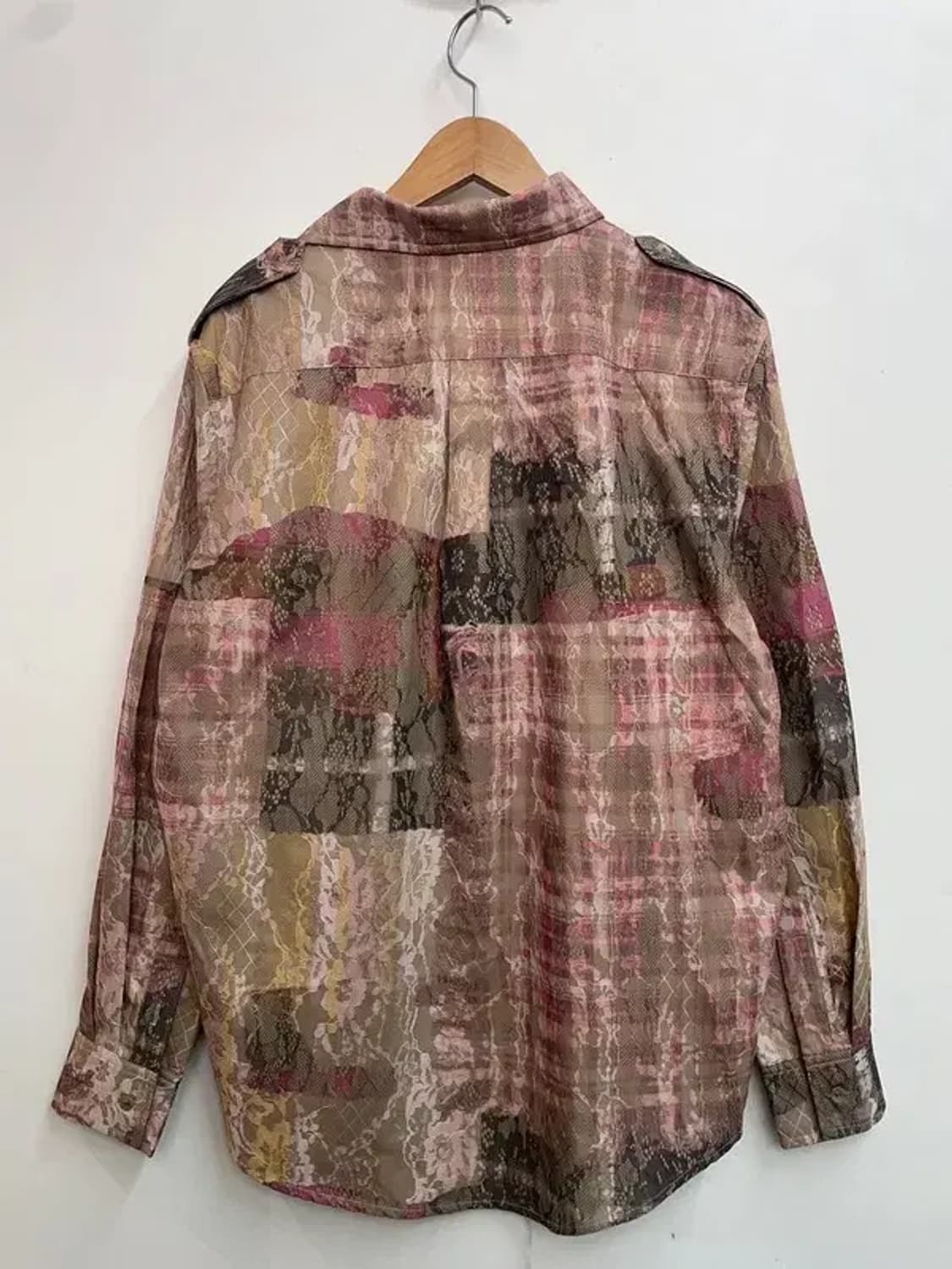 프리 wooha 새상품 오버핏 빈티지 체크프린팅 여자 셔츠 상품이미지8