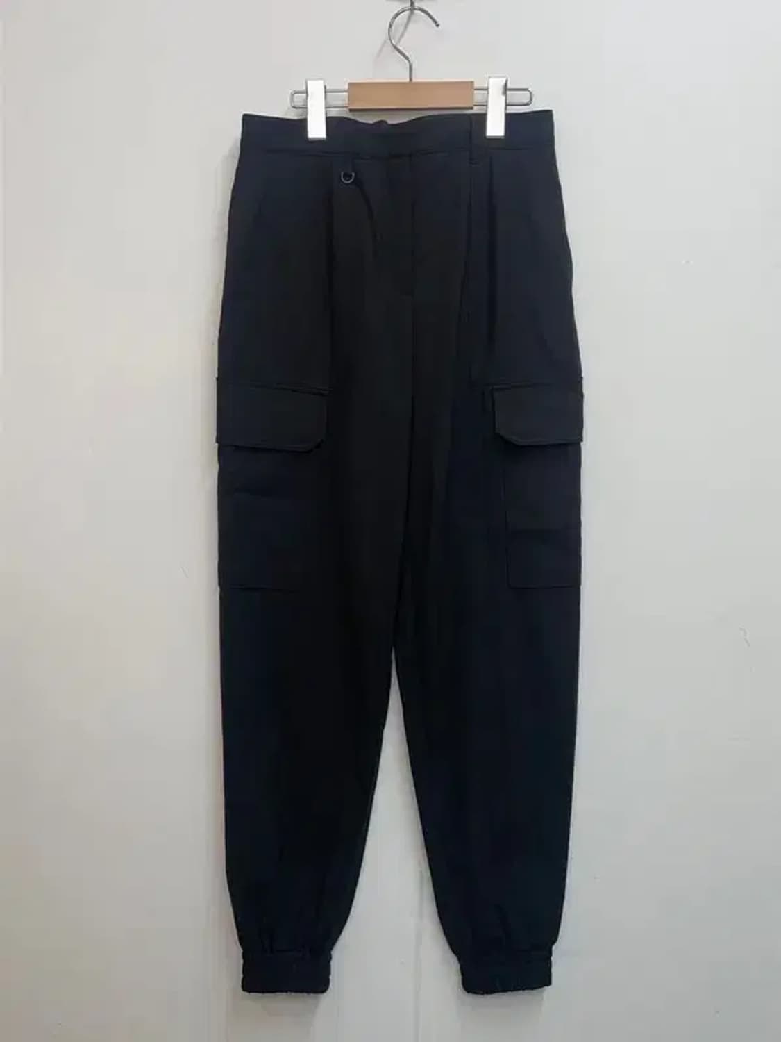 38 준지 22ss 블랙 카고 밴딩 조거 팬츠 상품이미지2