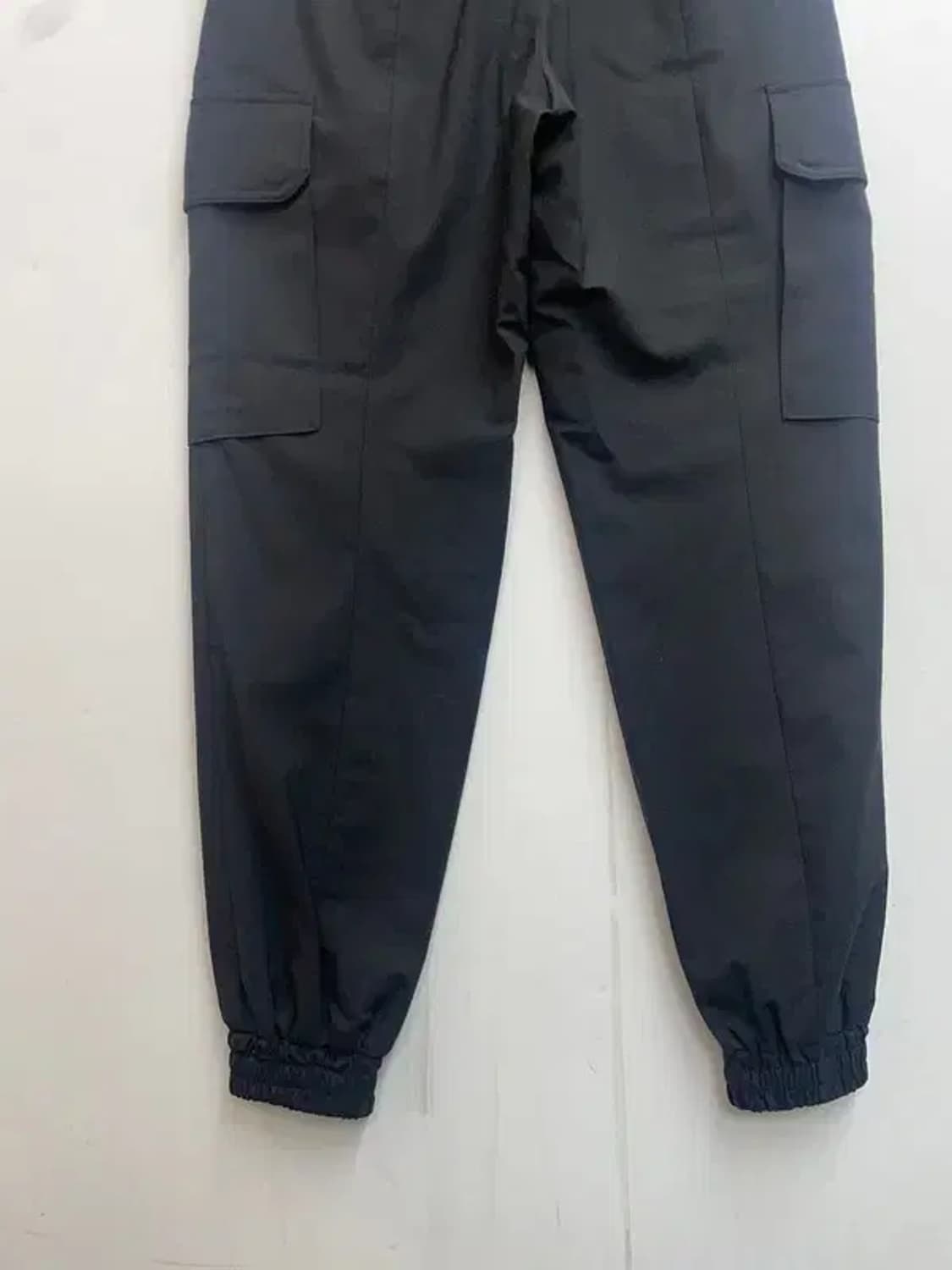 38 준지 22ss 블랙 카고 밴딩 조거 팬츠 상품이미지8