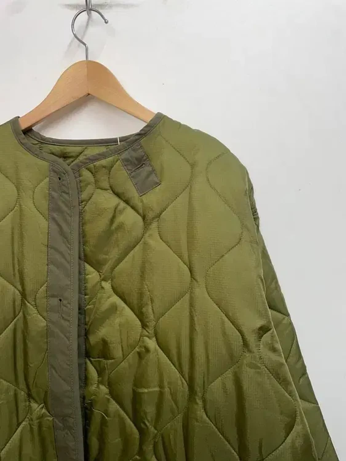 xl 새상품 슬로우 스탠다드 퀼팅 자켓 누빔깔깔이 상품이미지4