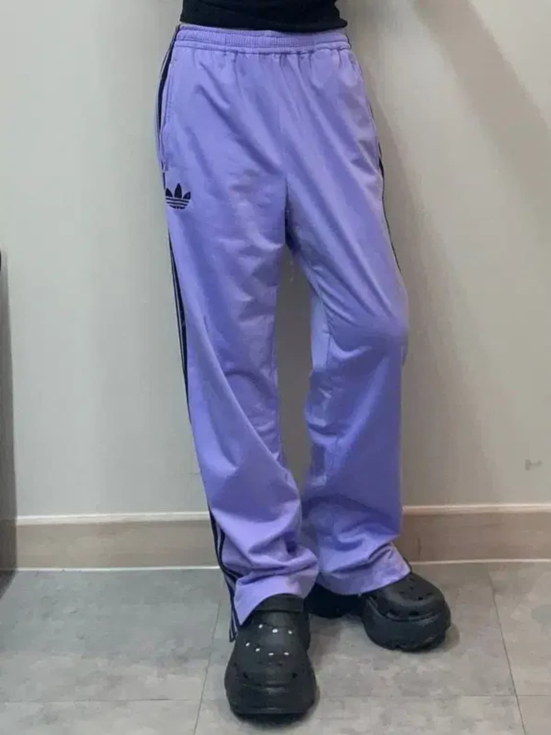 100 아디다스 오리지널스 파이어버드 라벤더 상품이미지1