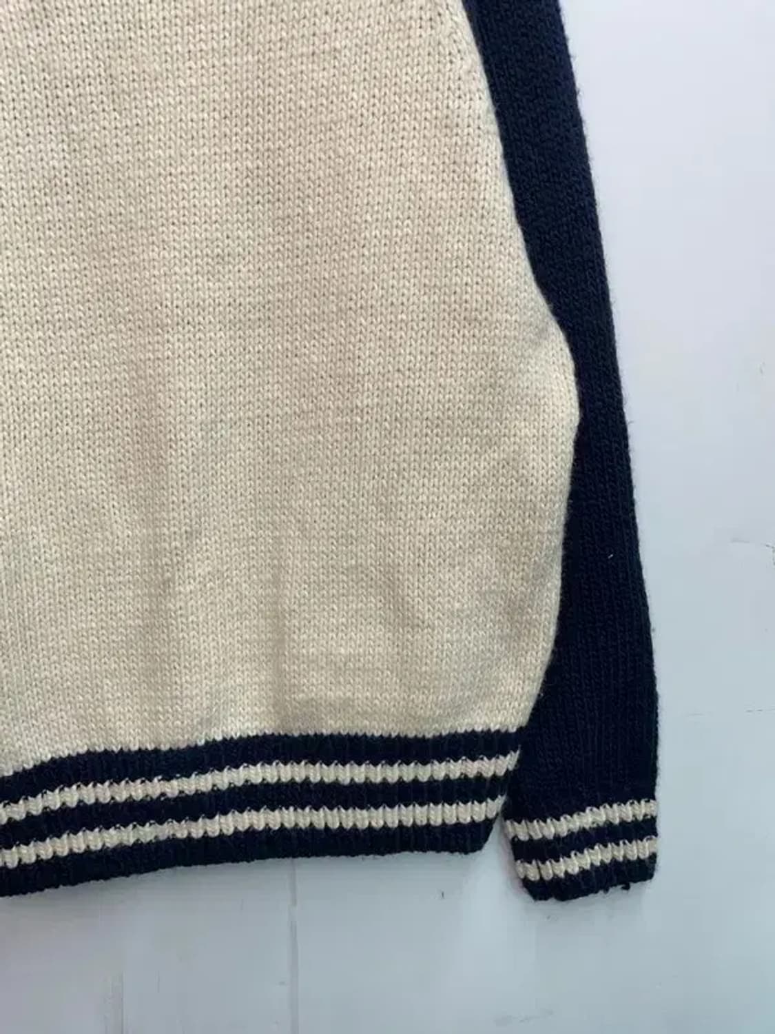 미디움 마리떼 프랑소와 저버 컬러 블록 래글런 가디건 니트 집업 네이비 상품이미지10