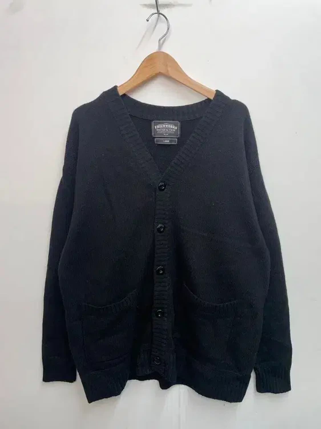 라지 프리즘웍스 블랙 브이넥 가디건 상품이미지2