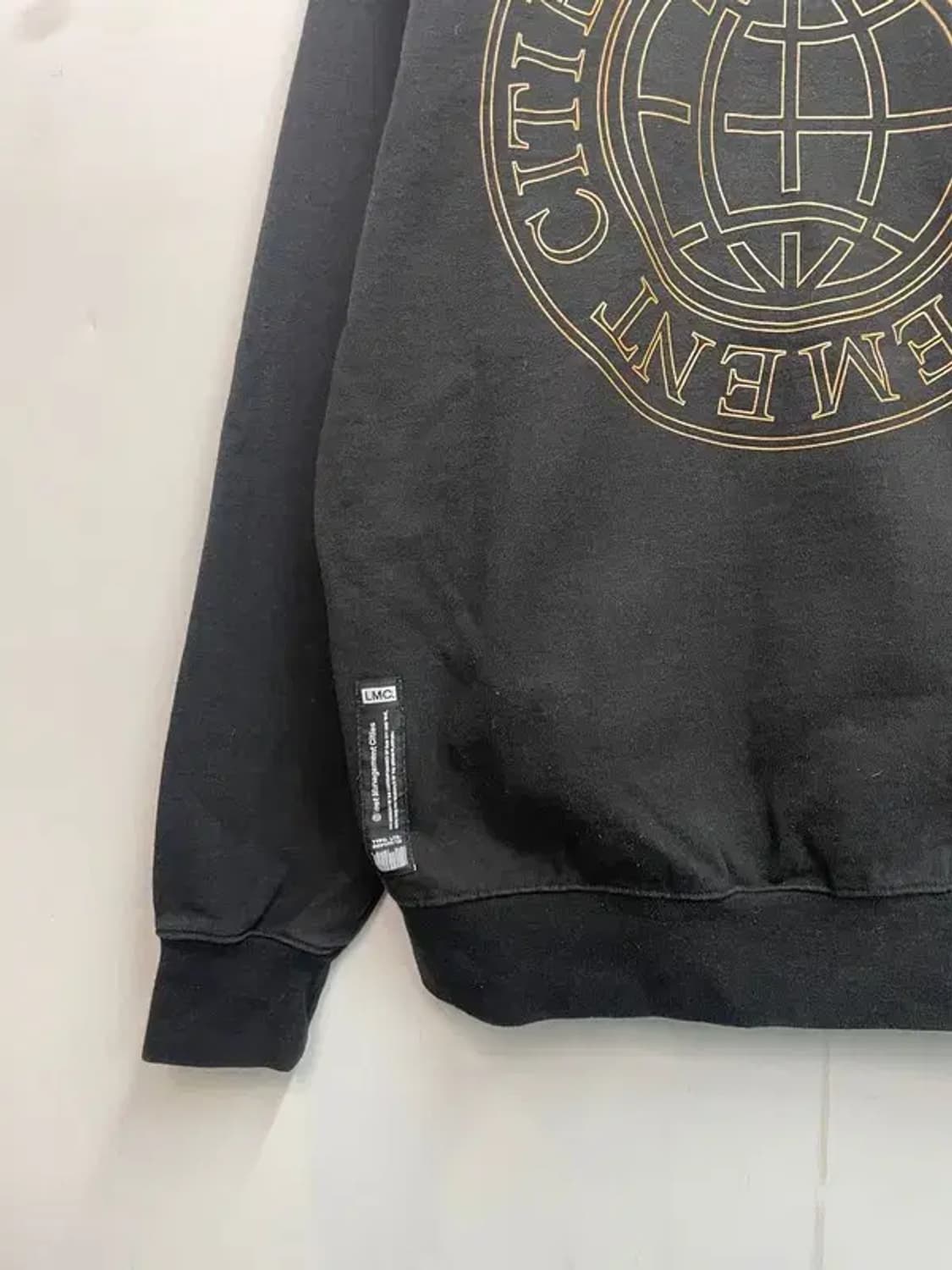 스몰 LMC 엘엠씨 클래식 휠 그레이 라운드 맨투맨 블랙 상품이미지8