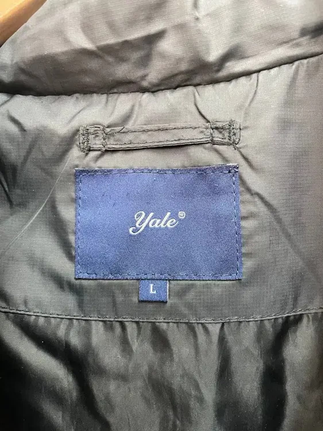 라지 예일 블랙 로고 숏패딩 다운점퍼 자켓 상품이미지6