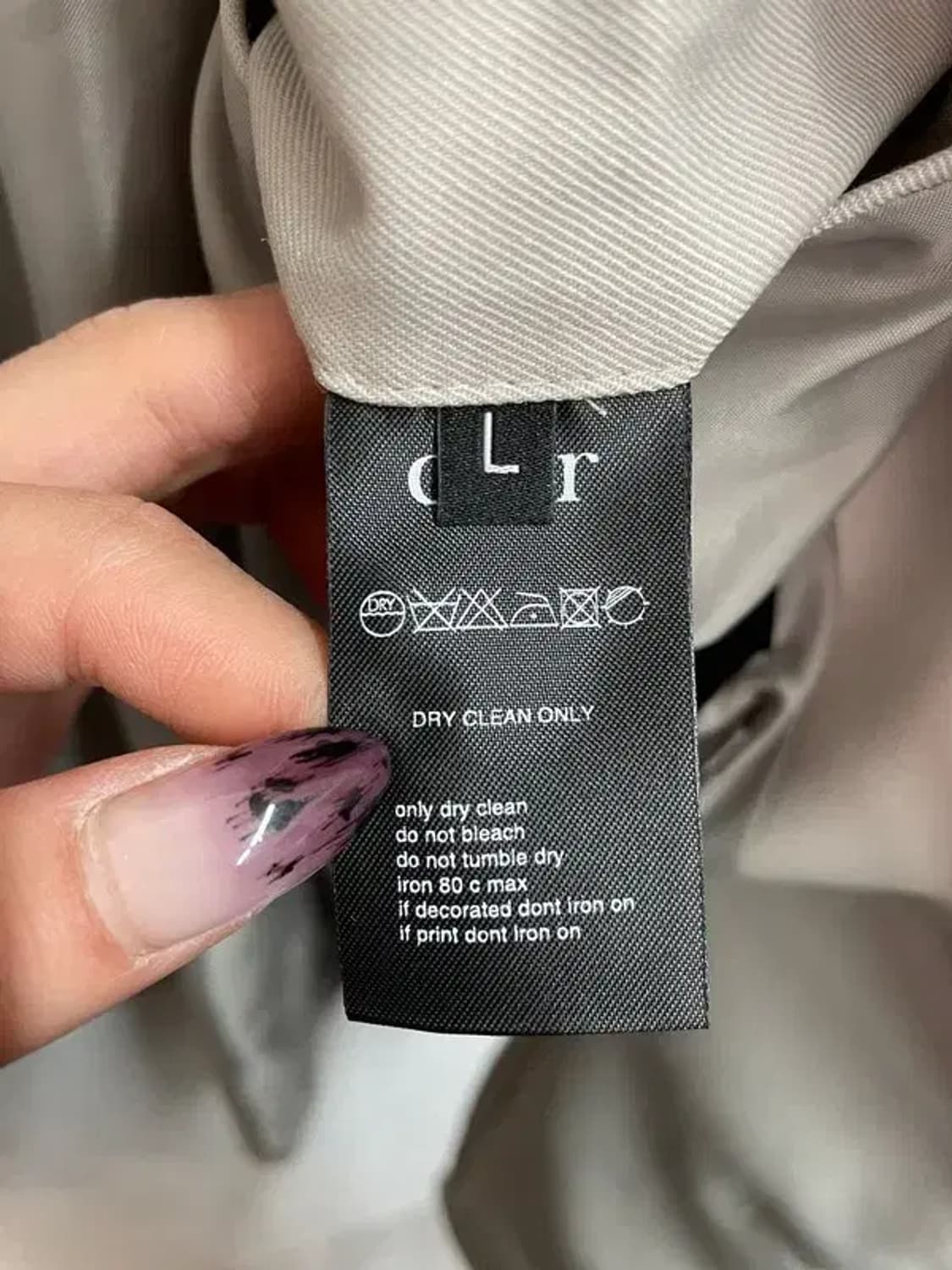 라지 쿠어 2버튼 오버핏 블레이져  다크베이지 상품이미지7