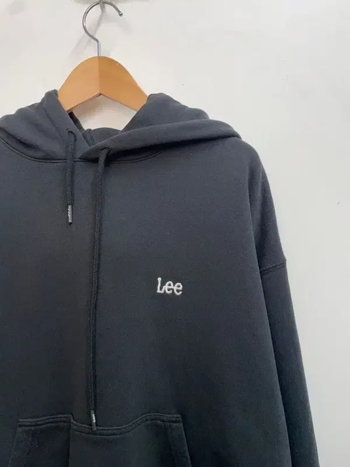 스몰 LEE 로고 미니로고 후드티셔츠 블랙 상품이미지4