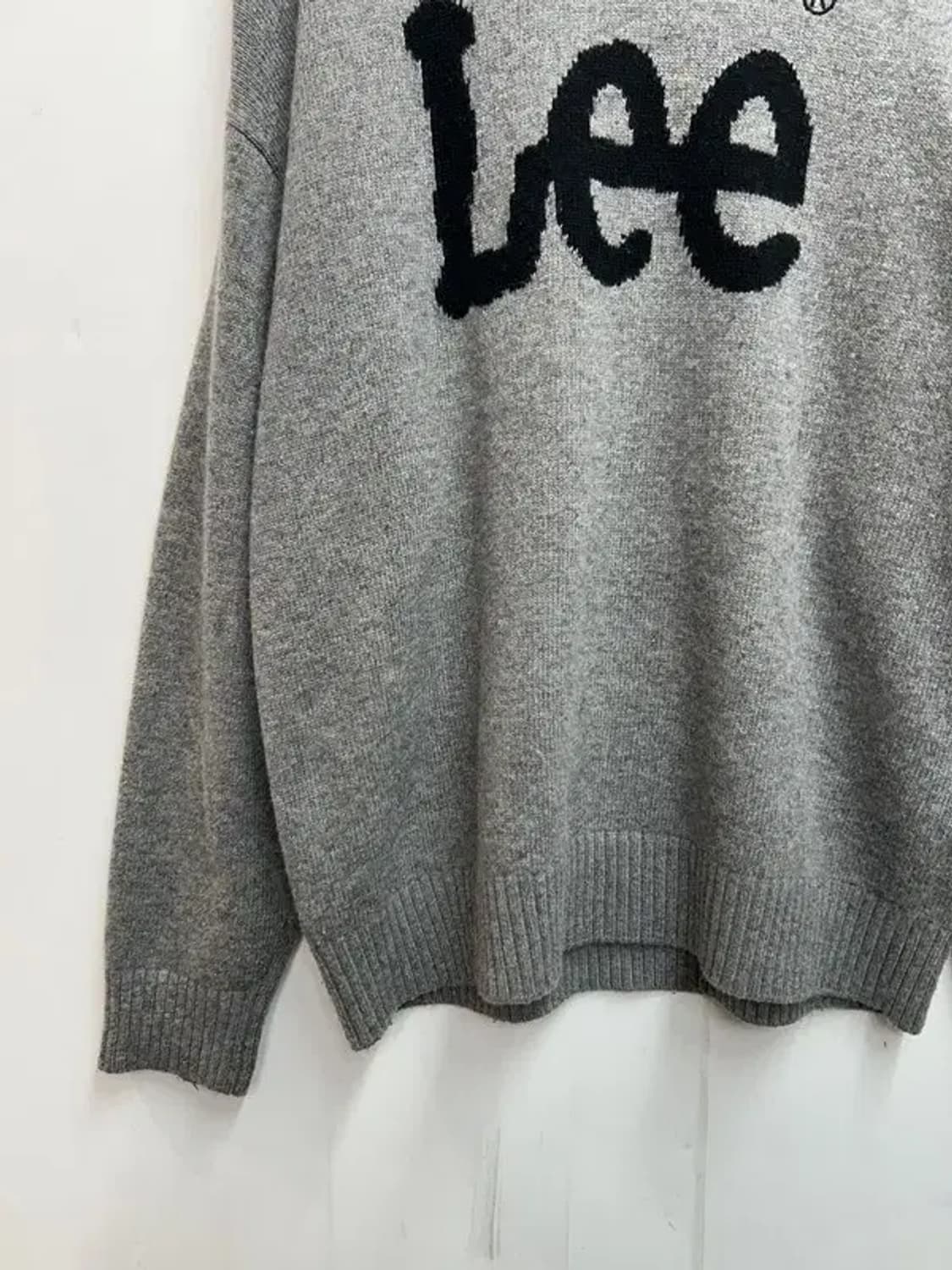 라지 lee 빅 트위치 로고 니트 그레이 상품이미지4