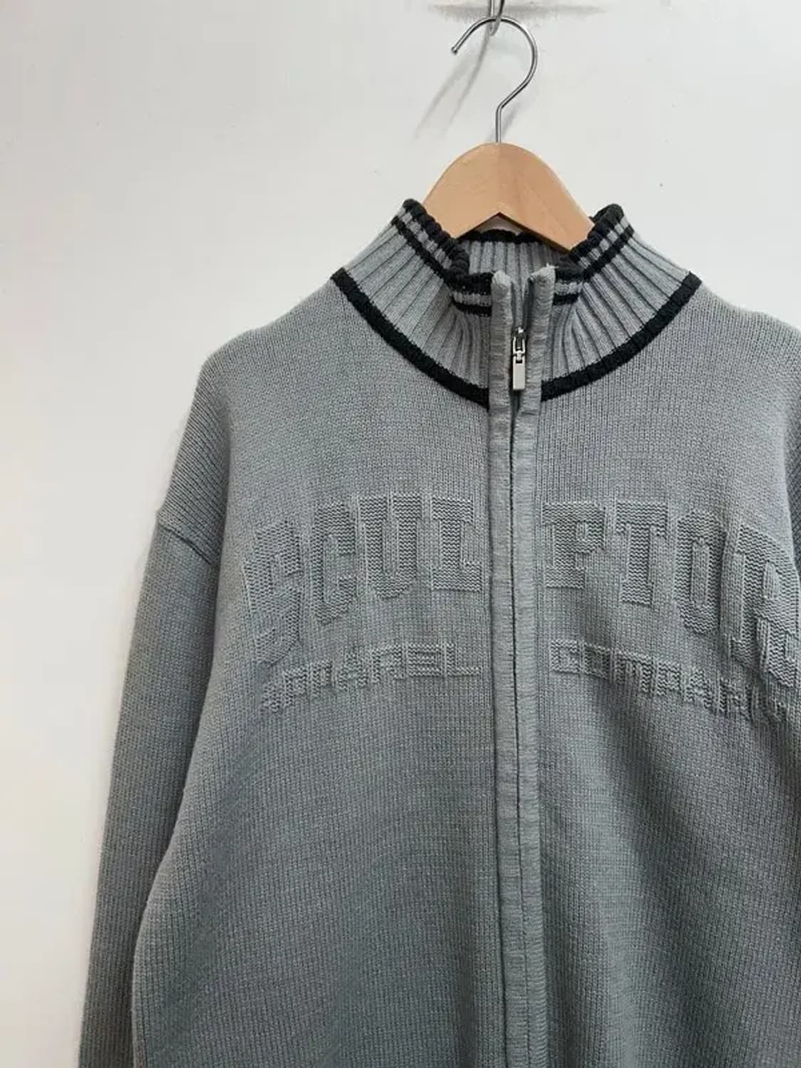 스컬프터 바시티 하프집업 오버핏 니트 상품이미지4