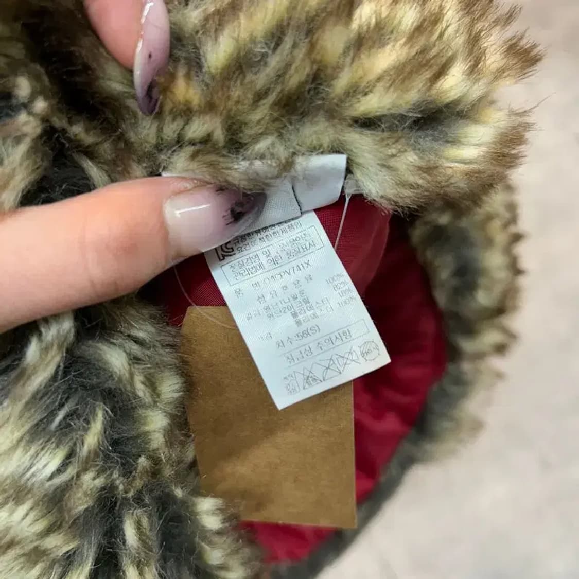 필라 아웃도어 트루퍼햇 군밤모자 털모자 방한 귀도리 스웨이드 상품이미지9