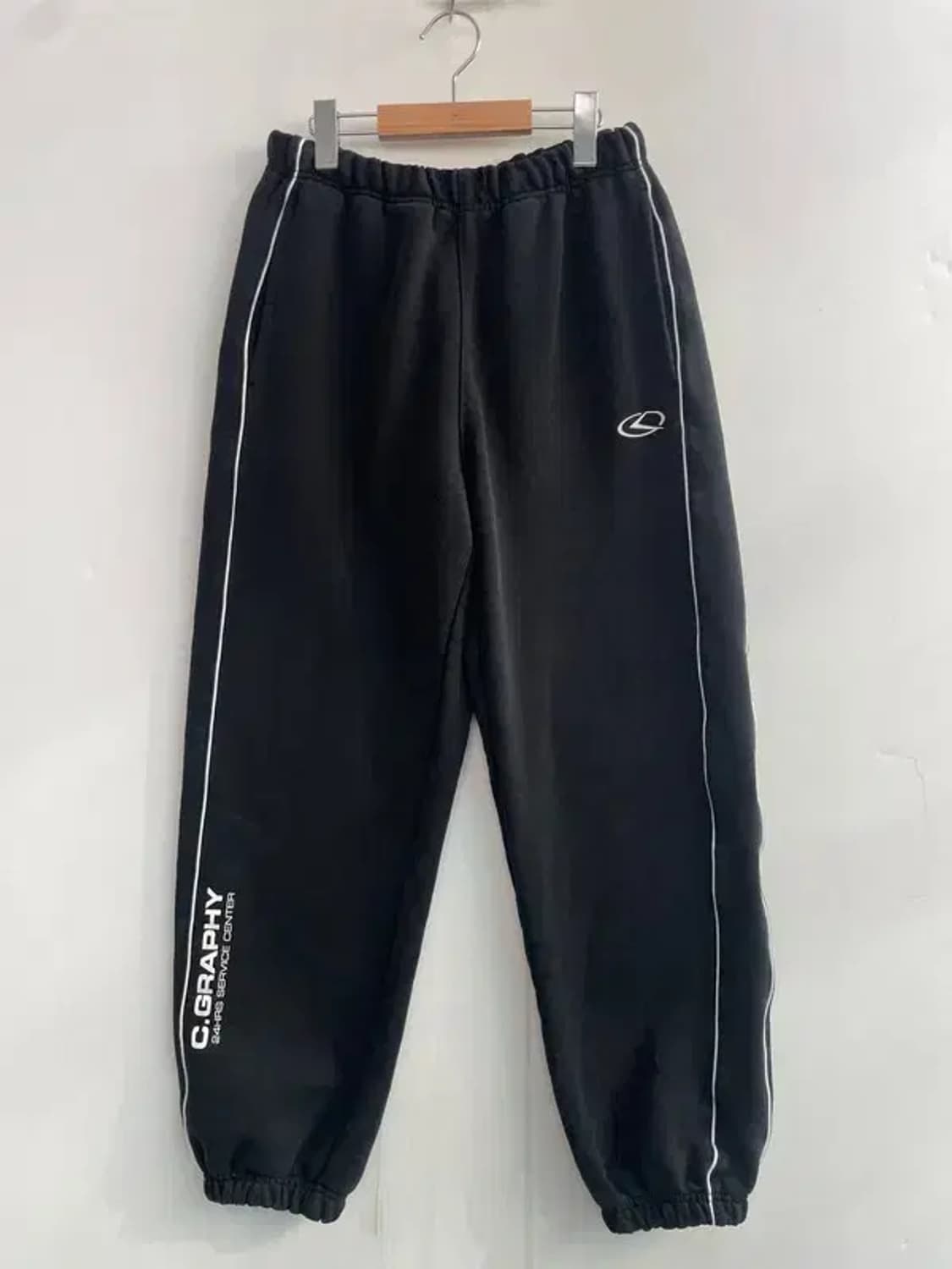 미디움 코드그라피 24H 트랙 트레이닝 조거 팬츠 블랙 상품이미지2