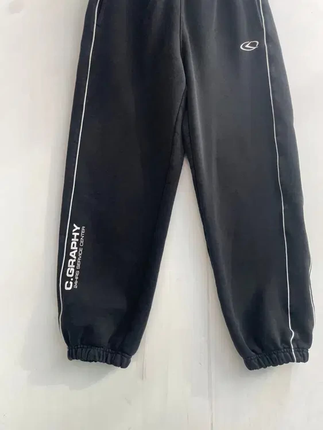 미디움 코드그라피 24H 트랙 트레이닝 조거 팬츠 블랙 상품이미지3