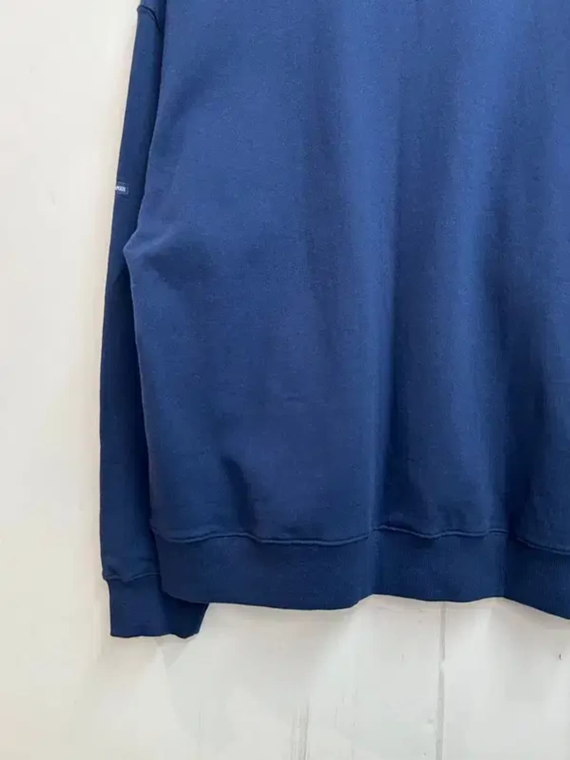 라지 세인트제임스 Bon Bon Print 맨투맨 네이비 상품이미지8