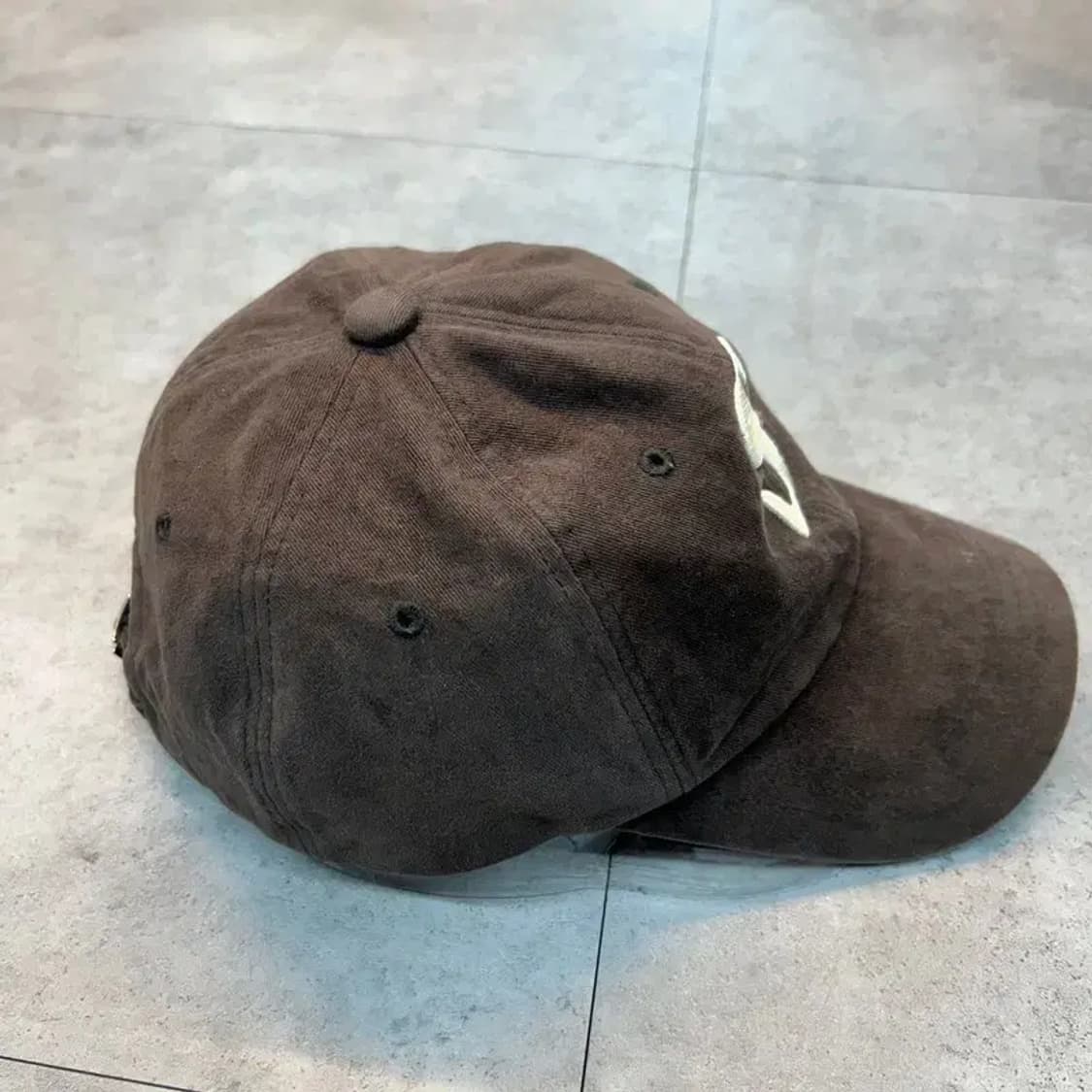 라지 세터 빈티지 캐주얼 볼캡 브라운 상품이미지3