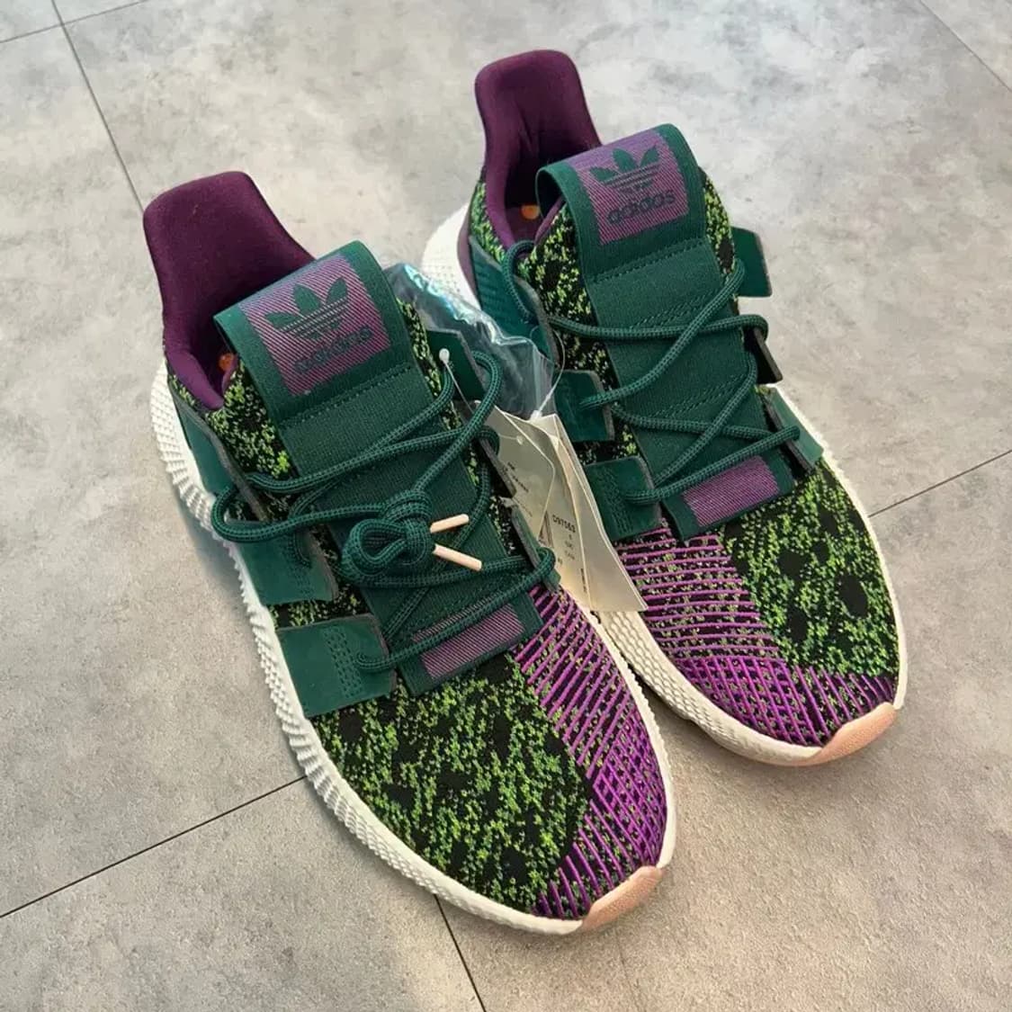 265 아디다스 x 드래곤볼 콜라보 스니커즈 새상품 상품이미지1