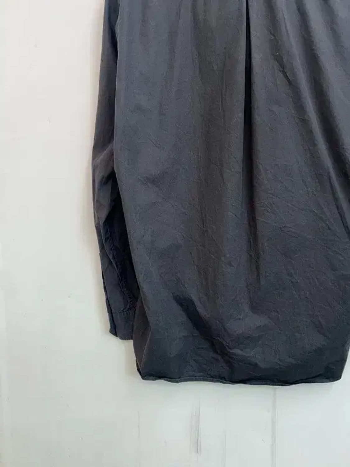 4 네이더스 NEITHERS컴포트 셔츠 솔리드 차콜 그레이 상품이미지10