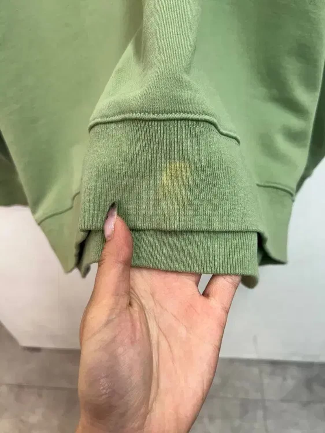 아크네 스튜디오 포바 그린 스웻셔츠 맨투맨 상품이미지5