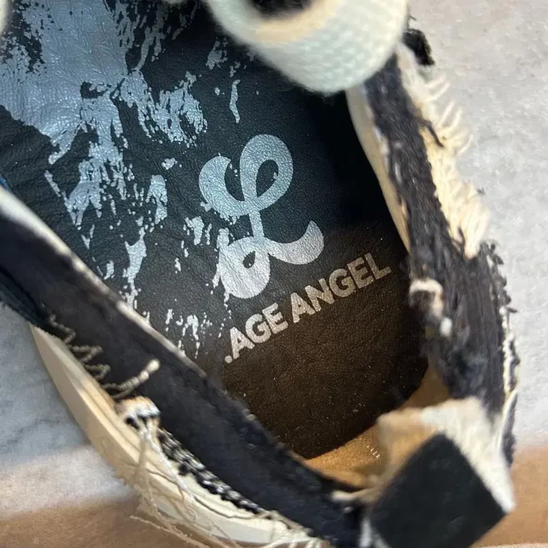 새상품 240 AGE ANGEL 캔버스 스니커즈 블랙 상품이미지7