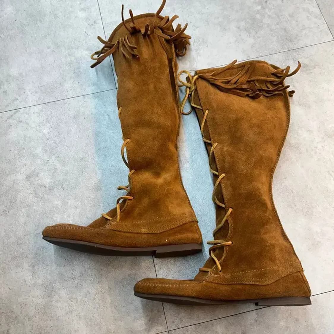 250 미네통카 모카신 롱부츠 여성 스웨이드 브라운 상품이미지5