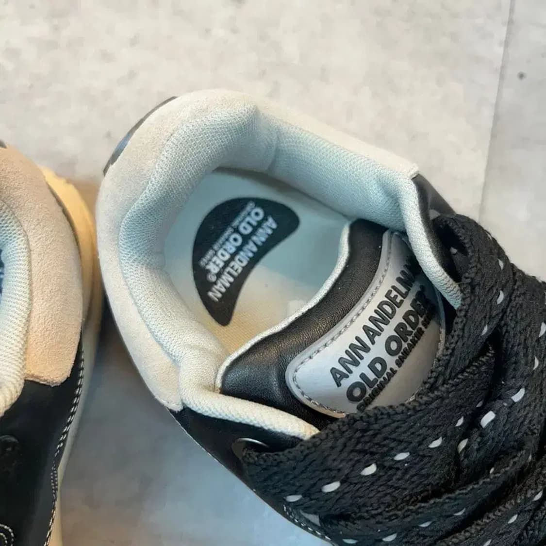 새상품 245 올드 오더 x 앤 앤델만 웨이브 003 블랙 상품이미지5