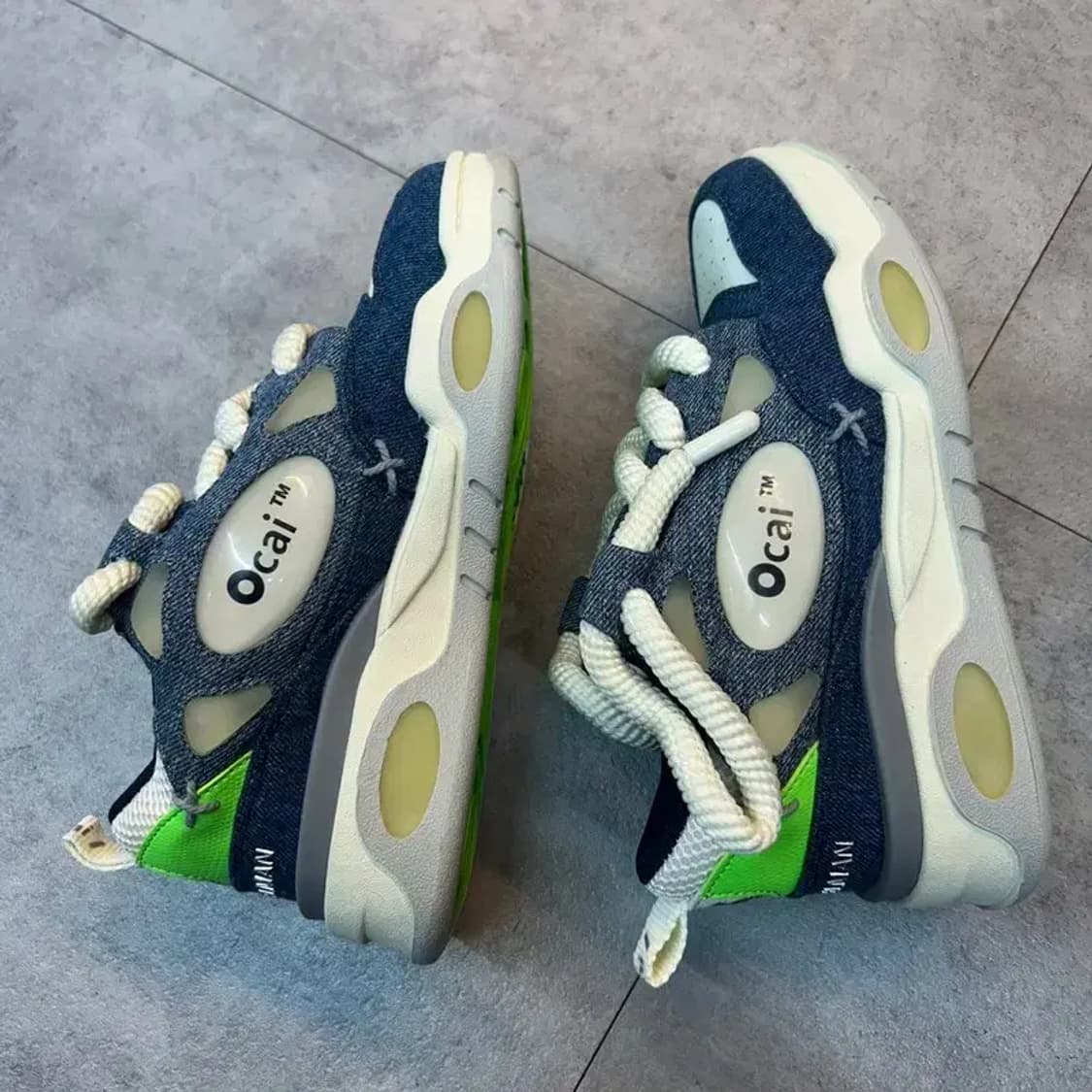 새상품 235 OCAI X 앤 앤델만 데님 스니커즈 블루 상품이미지3