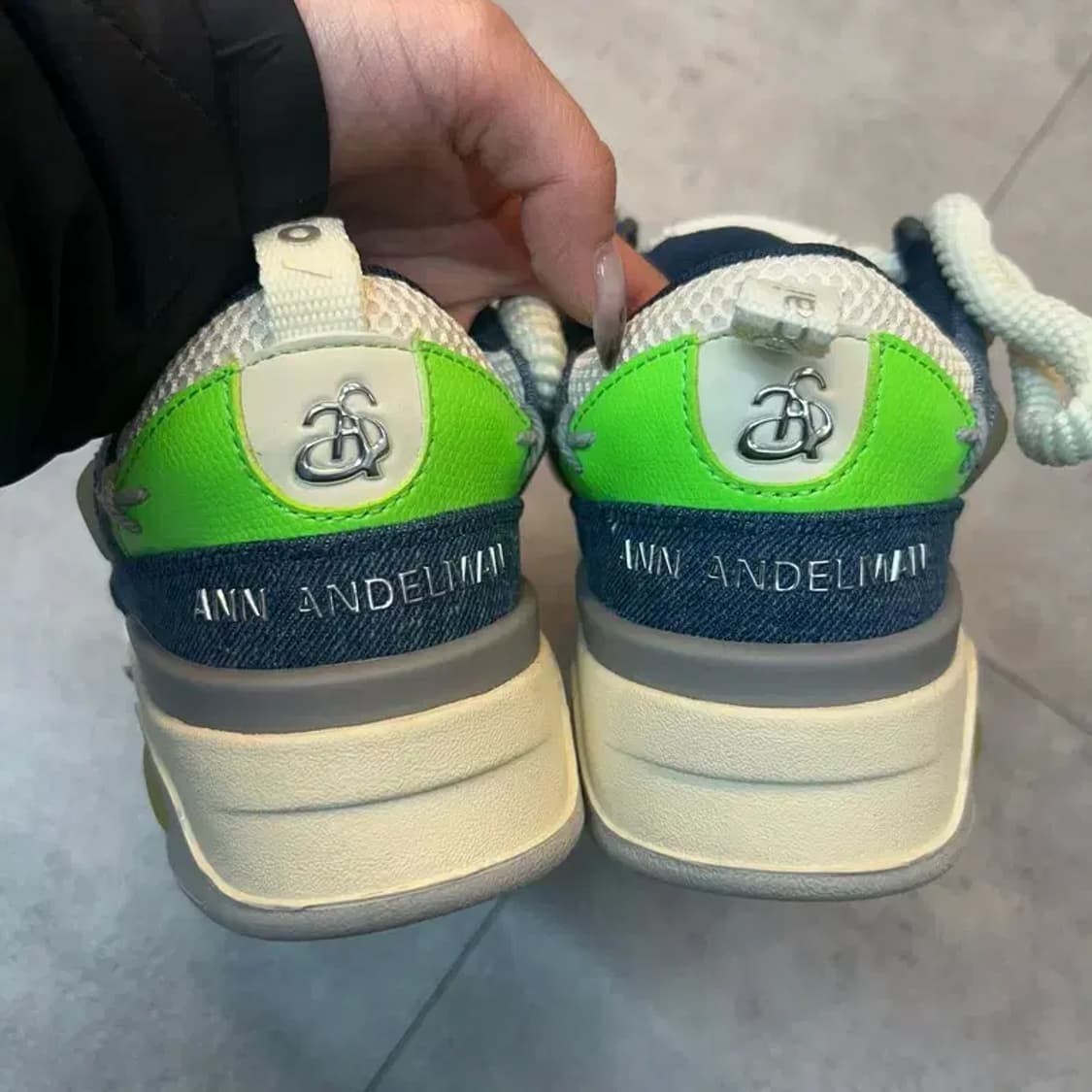 새상품 235 OCAI X 앤 앤델만 데님 스니커즈 블루 상품이미지9